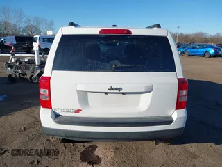2016 Jeep Patriot Sport with VIN 1C4NJPBA1GD747238, listed as a IAAI auction lot 41417746 with 172,001 mi miles and . Bid and sale history available at carsss.com. Image 16.
