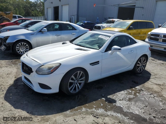 2017 Mercedes-Benz SLC with VIN WDDPK3JA4HF128306, listed as a Copart auction lot 70157833 with NaN miles. Bid and sale history available at carsss.com. Image 1.