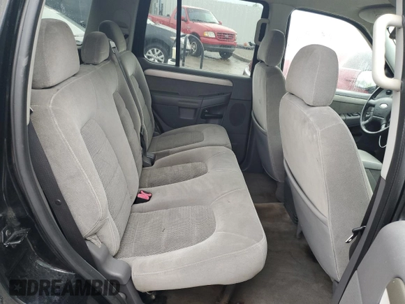 2004 Ford Explorer XLT z VIN 1FMZU63K64ZA20391, wystawiony jako Copart lot #54365055 z przebiegiem 220 053 mil mil oraz Nie do naprawy • Non repairable. Historia ofert i sprzedaży dostępna na DreamBid. Obrazek 10.
