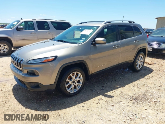 2017 Jeep Cherokee Latitude z VIN 1C4PJLCB4HW548974, wystawiony jako IAAI lot #42632527 z przebiegiem 193 255 mil mil oraz . Historia ofert i sprzedaży dostępna na DreamBid. Obrazek 19.