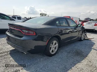 2015 Dodge Charger SE z VIN 2C3CDXBG8FH776308, wystawiony jako Copart lot #56364435 z przebiegiem 145 005 mil mil oraz Szkoda całkowita • Salvage title. Historia ofert i sprzedaży dostępna na DreamBid. Obrazek 3.