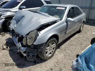 2004 Mercedes-Benz E 320 z VIN WDBUF65J34A418426, wystawiony jako Copart lot #52837845 z przebiegiem Nie podano mil oraz Nie do naprawy • Non repairable. Historia ofert i sprzedaży dostępna na DreamBid. Obrazek 1.