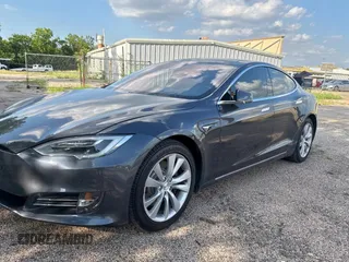 2017 Tesla Model S 60 с VIN 5YJSA1E14HF195384, выставлен на аукционе Copart как лот 61502705 с пробегом 52 092 миль миль и Чистый • Clean title. История ставок и продаж доступна на DreamBid. Изображение 2.