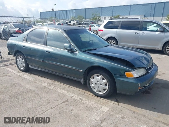1996 Honda Accord LX with VIN 1HGCD5636TA182464, listed as a IAAI auction lot 41867521 with 191,832 mi miles and . Bid and sale history available at carsss.com. Image 1.