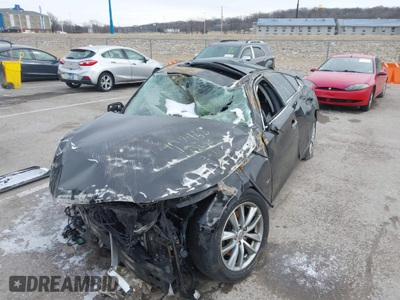 2017 Infiniti Q50 3.0t Premium with VIN JN1EV7AP6HM736699, listed as a IAAI auction lot 41583979 with 1 mi miles. Bid and sale history available at carsss.com. Image 2.