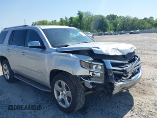 2015 Chevrolet Tahoe LTZ z VIN 1GNSCCKC8FR149888, wystawiony jako IAAI lot #42049804 z przebiegiem 182 991 mil mil oraz . Historia ofert i sprzedaży dostępna na DreamBid. Obrazek 17.
