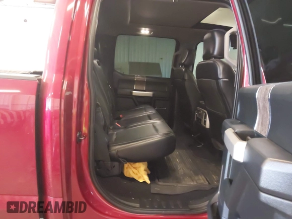 2019 Ford F-250 XL z VIN 1FT7W2BT5KEE64018, wystawiony jako IAAI lot #42055400 z przebiegiem 43 255 mil mil oraz . Historia ofert i sprzedaży dostępna na DreamBid. Obrazek 8.