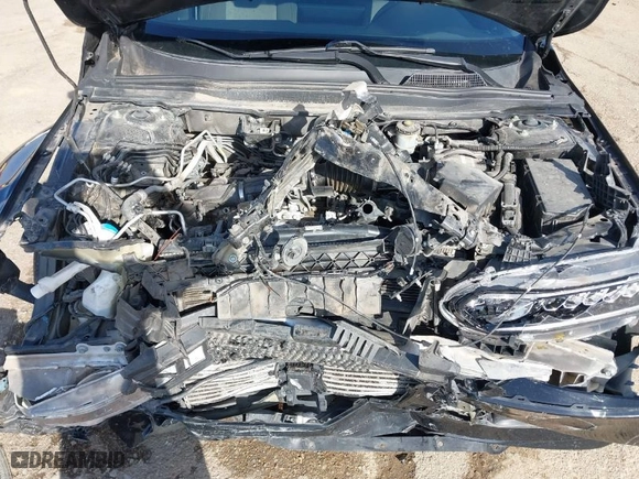 2018 Honda Accord Sedan LX 1.5T with VIN 1HGCV1F17JA207101, listed as a IAAI auction lot 41787150 with 83,020 mi miles. Bid and sale history available at carsss.com. Image 10.