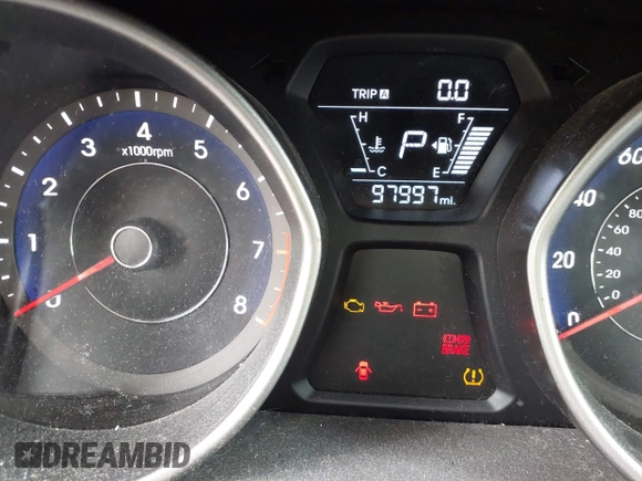 2014 Hyundai Elantra SE with VIN 5NPDH4AE9EH538105, listed as a IAAI auction lot 42598160 with 97,997 mi miles and . Bid and sale history available at DreamBid. Image 7.