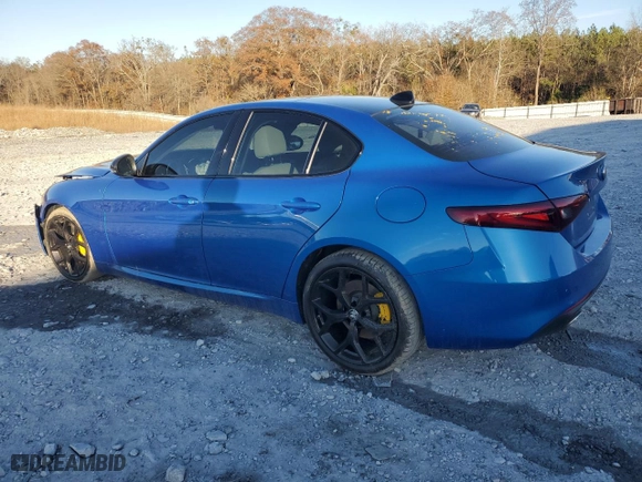 2021 Alfa Romeo Giulia Ti Sport with VIN ZARFAMBN6M7647495, listed as a Copart auction lot 85852554 with 26,190 mi miles and Salvage Title. Bid and sale history available at carsss.com. Image 2.