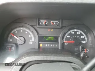 2013 Ford Econoline Passenger XL with VIN 1FBNE3BL2DDB03584, listed as a Copart auction lot 50581445 with 138,710 mi miles and Clean Title. Bid and sale history available at DreamBid. Image 9.