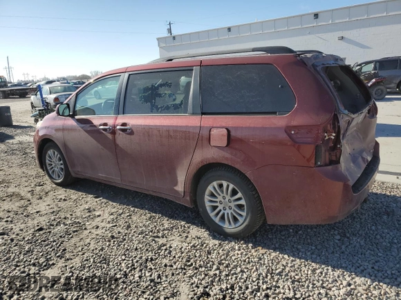 2016 Toyota Sienna XLE with VIN 5TDYK3DC9GS755500, listed as a Copart auction lot 42831485 with 60,890 mi miles and Salvage Title. Bid and sale history available at carsss.com. Image 2.