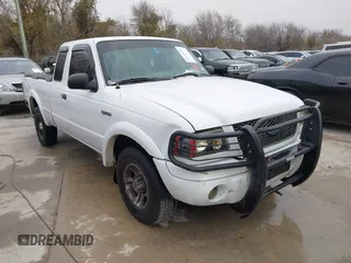 2002 Ford Ranger XL with VIN 1FTYR14U52TA50177, listed as a IAAI auction lot 41749268 with 343,617 mi miles. Bid and sale history available at carsss.com. Image 1.
