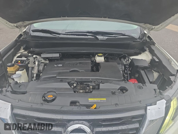 2020 Nissan Pathfinder Platinum with VIN 5N1DR2DM1LC579451, listed as a Copart auction lot 61667215 with 131,641 mi miles and Clean title. Bid and sale history available at DreamBid. Image 7.