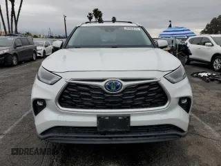 2022 Toyota Highlander Hybrid XLE z VIN 5TDHBRCH8NS538890, wystawiony jako Copart lot #48402615 z przebiegiem 48 225 mil mil oraz Szkoda całkowita • Salvage title. Historia ofert i sprzedaży dostępna na DreamBid. Obrazek 5.