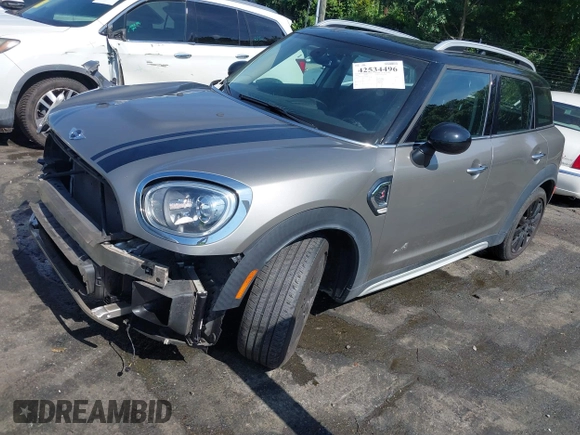 2018 MINI Countryman Cooper S with VIN WMZYT5C37J3E59574, listed as a IAAI auction lot 42534496 with 51,347 mi miles and . Bid and sale history available at DreamBid. Image 19.