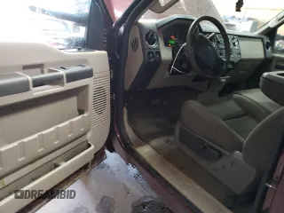 2009 Ford F-350 with VIN 1FTWF31R59EB15930, listed as a Copart auction lot 56037645 with 111,479 mi miles and Clean title. Bid and sale history available at DreamBid. Image 8.