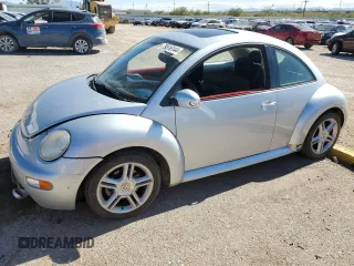 2004 Volkswagen Beetle with VIN 3VWCD31C94M412347, listed as a Copart auction lot 79516144 with 102,542 mi miles and Salvage Title. Bid and sale history available at DreamBid. Image 1.