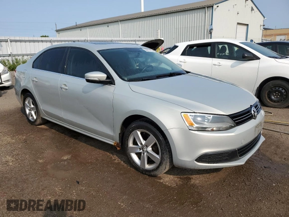 2011 Volkswagen Jetta SE с VIN 3VWBX7AJ6BM332624, выставлен на аукционе Copart как лот 58819165 с пробегом 201 685 миль миль и Чистый • Clean title. История ставок и продаж доступна на DreamBid. Изображение 4.