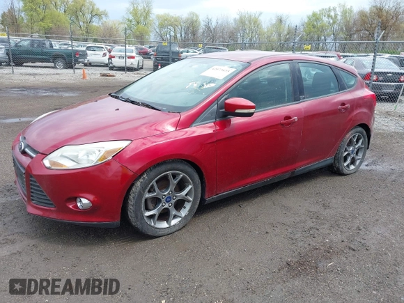 2014 Ford Focus SE with VIN 1FADP3K26EL412058, listed as a IAAI auction lot 42073435 with 119,568 mi miles. Bid and sale history available at carsss.com. Image 2.