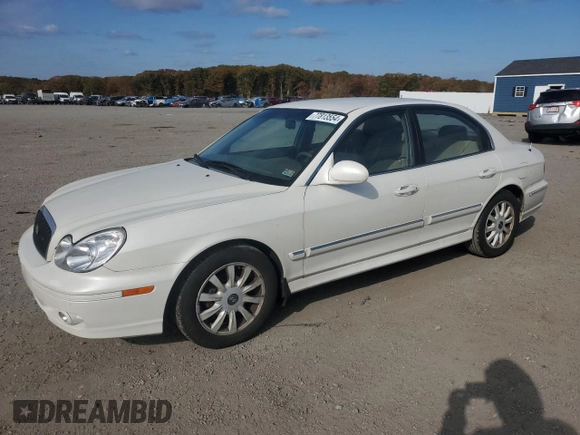 2004 Hyundai Sonata GLS with VIN KMHWF35H34A920659, listed as a Copart auction lot 77813554 with 76,938 mi miles and Clean Title. Bid and sale history available at carsss.com. Image 1.