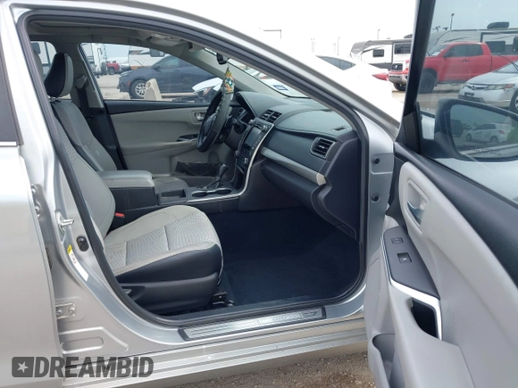 2015 Toyota Camry XLE with VIN 4T1BF1FK1FU036198, listed as a IAAI auction lot 42066857 with 84,619 mi miles. Bid and sale history available at carsss.com. Image 5.