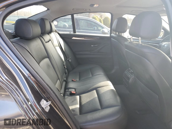 2014 BMW 5 Series 528i xDrive with VIN WBA5A7C50ED618421, listed as a Copart auction lot 51218915 with 105,558 mi miles and Clean Title. Bid and sale history available at carsss.com. Image 10.