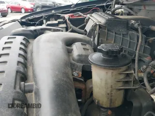2008 Ford F-150 XLT с VIN 1FTPX14538FC04077, выставлен на аукционе IAAI как лот 42913334 с пробегом 174 285 миль миль и . История ставок и продаж доступна на DreamBid. Изображение 12.
