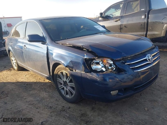2006 Toyota Avalon XL with VIN 4T1BK36B76U070962, listed as a IAAI auction lot 41624051 with 147,966 mi miles. Bid and sale history available at carsss.com. Image 1.