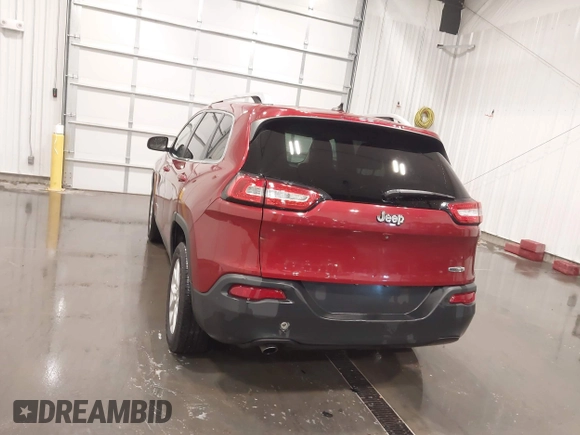 2015 Jeep Cherokee Latitude with VIN 1C4PJLCB6FW616477, listed as a IAAI auction lot 41812431 with 131,234 mi miles. Bid and sale history available at carsss.com. Image 17.