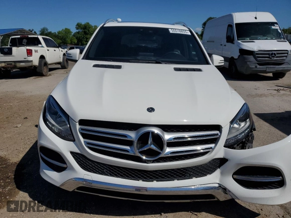2018 Mercedes-Benz GLE 350 z VIN 4JGDA5JB3JB153209, wystawiony jako Copart lot #55518855 z przebiegiem 73 840 mil mil oraz Szkoda całkowita • Salvage title. Historia ofert i sprzedaży dostępna na DreamBid. Obrazek 5.