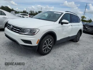 2021 Volkswagen Tiguan S with VIN 3VV1B7AX8MM051382, listed as a Copart auction lot 63998125 with 110,575 mi miles and Clean title. Bid and sale history available at DreamBid. Image 1.