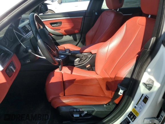 2019 BMW 4 Series 430i xDrive z VIN WBA4J3C56KBL05093, wystawiony jako Copart lot #52215335 z przebiegiem 55 900 mil mil oraz Szkoda całkowita • Salvage title. Historia ofert i sprzedaży dostępna na DreamBid. Obrazek 7.