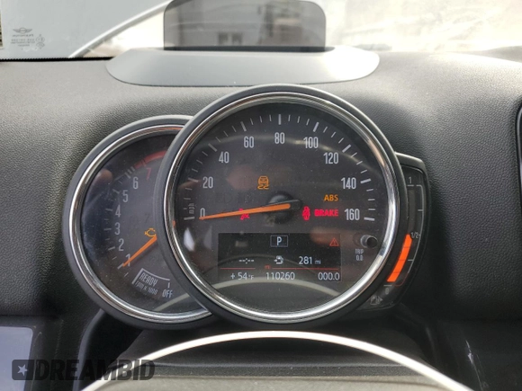 2018 MINI Countryman Cooper S with VIN WMZYT5C31J3E60896, listed as a Copart auction lot 48239805 with 110,260 mi miles and Clean title. Bid and sale history available at DreamBid. Image 9.