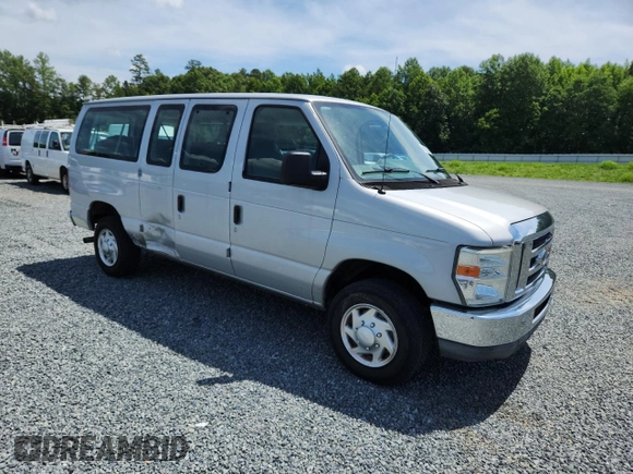 2011 Ford Econoline Passenger XL с VIN 1FBNE3BL2BDA25627, выставлен на аукционе Copart как лот 60203895 с пробегом 120 027 миль миль и Списание • Salvage title. История ставок и продаж доступна на DreamBid. Изображение 4.