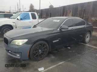 2015 BMW 7 Series 740i with VIN WBAYA6C5XFD826718, listed as a Copart auction lot 86762994 with 181,475 mi miles and Clean Title. Bid and sale history available at carsss.com. Image 1.