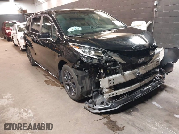 2024 Toyota Sienna XSE z VIN 5TDDSKFC3RS114626, wystawiony jako IAAI lot #40865635 z przebiegiem 45 974 mil mil oraz . Historia ofert i sprzedaży dostępna na DreamBid. Obrazek 1.