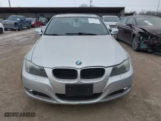 2011 BMW 3 Series 328i xDrive with VIN WBAPK5G59BNN25729, listed as a IAAI auction lot 41369803 with 76,326 mi miles. Bid and sale history available at carsss.com. Image 6.