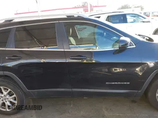 2015 Jeep Cherokee Latitude with VIN 1C4PJLCB7FW632624, listed as a IAAI auction lot 41413648 with 110,274 mi miles. Bid and sale history available at carsss.com. Image 12.