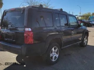 2010 Jeep Commander Sport with VIN 1J4RH4GK9AC147040, listed as a IAAI auction lot 41975670 with 89,213 mi miles. Bid and sale history available at carsss.com. Image 4.