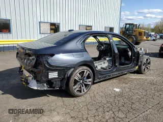 2024 BMW 7 Series 740i z VIN WBA23EH09RCR07226, wystawiony jako Copart lot #51779095 z przebiegiem Nie podano mil oraz Czysty tytuł • Clean title. Historia ofert i sprzedaży dostępna na DreamBid. Obrazek 3.