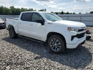 2023 Chevrolet Silverado 1500 RST with VIN 3GCUDEE82PG217962, listed as a Copart auction lot 63580544 with 11,808 mi miles and Salvage Title. Bid and sale history available at carsss.com. Image 4.