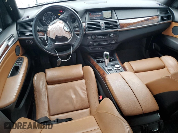 2008 BMW X5 4.8i z VIN 5UXFE83598L165541, wystawiony jako Copart lot #56416875 z przebiegiem 85 028 mil mil oraz Szkoda całkowita • Salvage title. Historia ofert i sprzedaży dostępna na DreamBid. Obrazek 8.