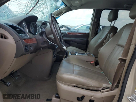 2014 Chrysler Town & Country Touring with VIN 2C4RC1BG3ER293274, listed as a Copart auction lot 55313475 with 228,071 mi miles and Salvage Title. Bid and sale history available at carsss.com. Image 7.