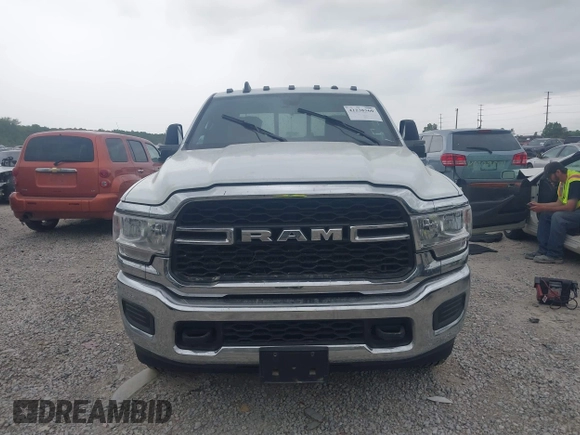 2024 Ram 2500 Tradesman with VIN 3C6UR5CL7RG309801, listed as a IAAI auction lot 42238360 with 60,410 mi miles and . Bid and sale history available at DreamBid. Image 13.