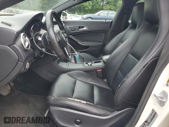 2014 Mercedes-Benz CLA 250 с VIN WDDSJ4EB9EN157243, выставлен на аукционе Copart как лот 58850335 с пробегом 154 885 миль миль и Списание • Salvage title. История ставок и продаж доступна на DreamBid. Изображение 7.