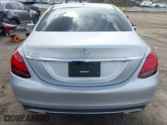2021 Mercedes-Benz C 300 with VIN W1KWF8DB3MR650886, listed as a IAAI auction lot 41728472 with 26,700 mi miles and . Bid and sale history available at carsss.com. Image 16.