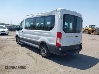 2023 Ford Transit Passenger XL with VIN 1FBAX2CG7PKC04821, listed as a IAAI auction lot 42379783 with 15,909 mi miles and . Bid and sale history available at DreamBid. Image 3.