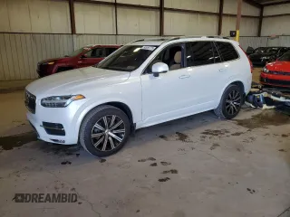 2017 Volvo XC90 Momentum with VIN YV4A22PKXH1125382, listed as a Copart auction lot 50585775 with 63,968 mi miles and Salvage Title. Bid and sale history available at carsss.com. Image 1.