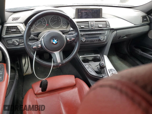 2013 BMW 3 Series 335i with VIN WBA3A9C54DF077900, listed as a Copart auction lot 50425385 with 86,621 mi miles and Salvage Title. Bid and sale history available at carsss.com. Image 8.